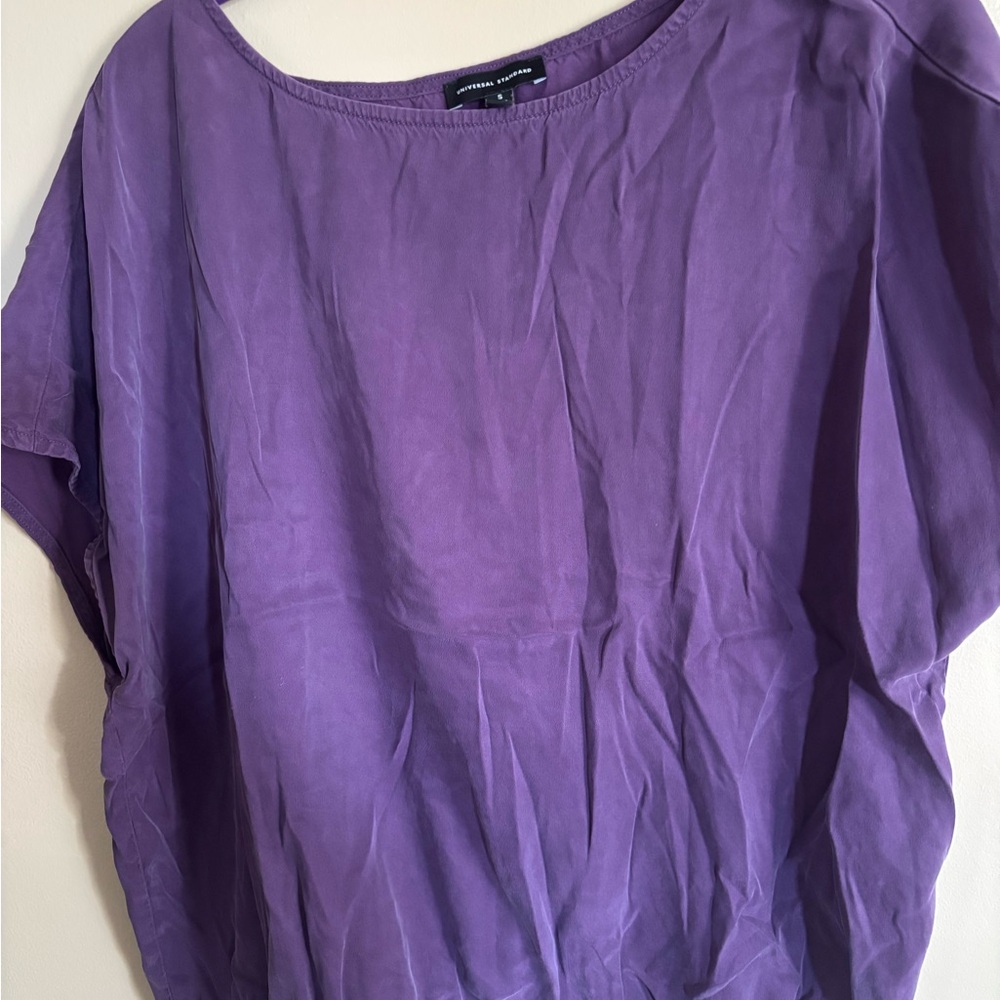 Universal Standard Cooling Cupro Short Sleeve Blouse in Potion Purple Sz S 16/18